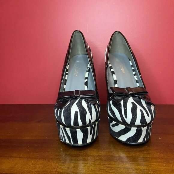 Forever Women's B/W Zebra Print Platform Shoes - Size 7.5 - Picture 4 of 7